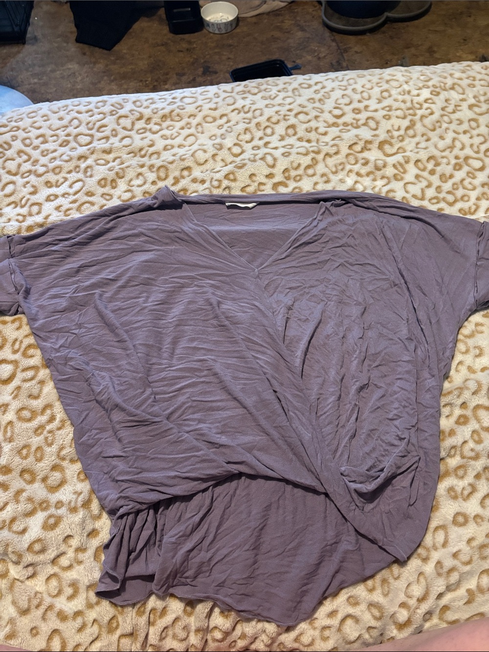 Double Zero Lavender Twist-Front V-Neck Tunic